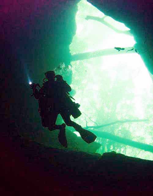 Cave Sidemount Diver Training - Dayo Scuba Orlando Florida